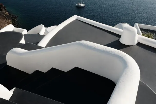 Signature suite — Abyss Santorini