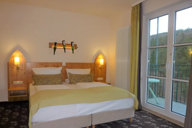 Pokój dwuosobowy Classic z dostępem do basenu — Akzent Waldhotel Rheingau