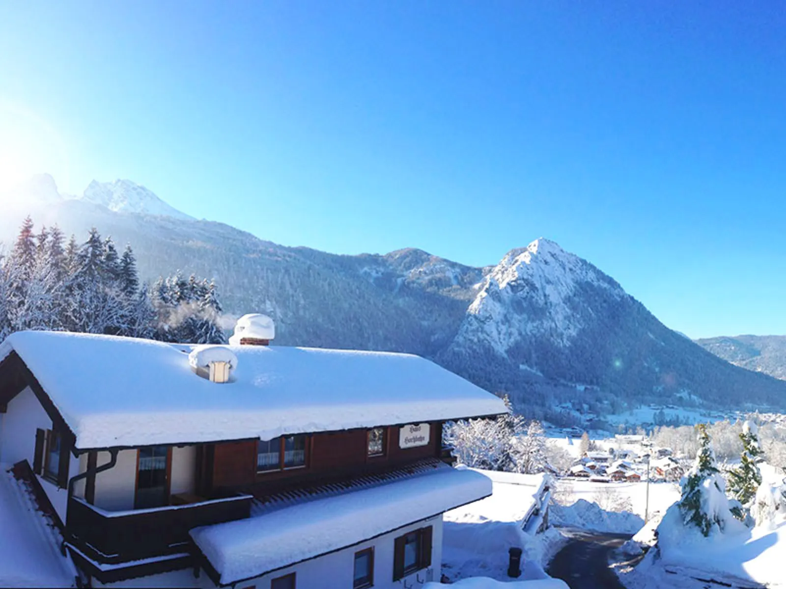 Almhotel Grünsteinblick – Zimmer & Suiten, Adults-Only Hotel in Bayern