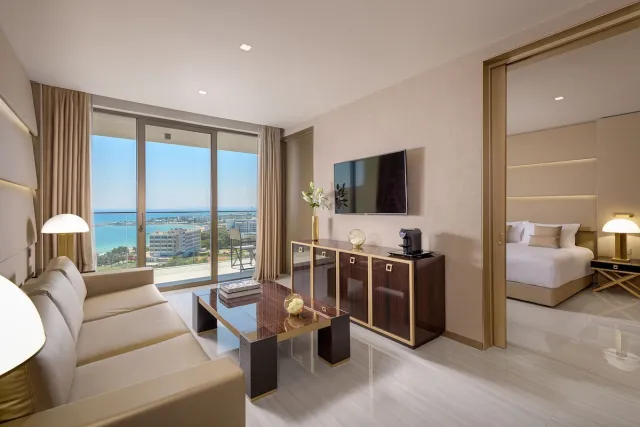 Suite met zeezicht (Penthouse) — Amarande