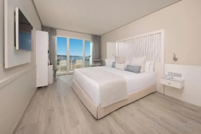 Kamer Keep The Secret — Amare Beach Hotel Marbella