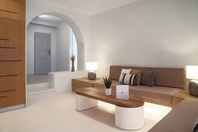 Suite met jacuzzi en zeezicht — Andronikos Hotel