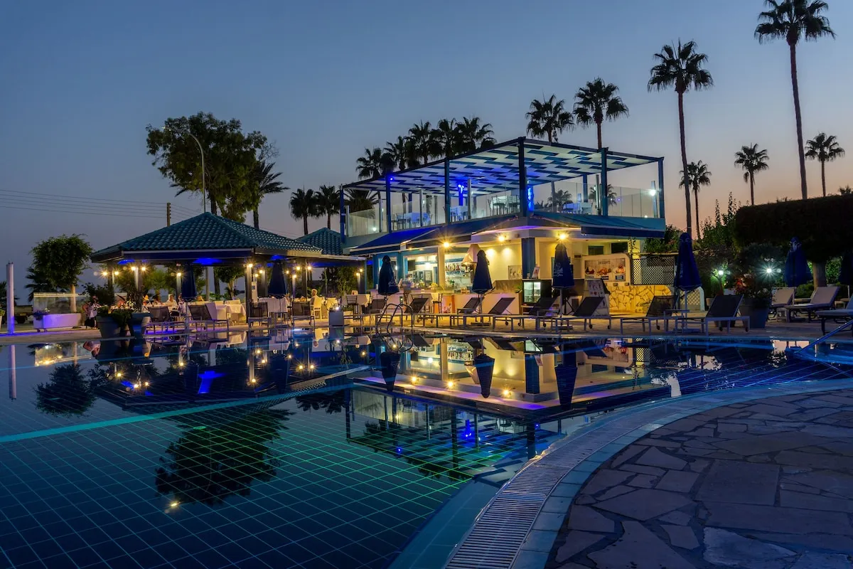 Anonymous Beach Hotel – Erwachsenenhotel in Ayia Napa, CY
