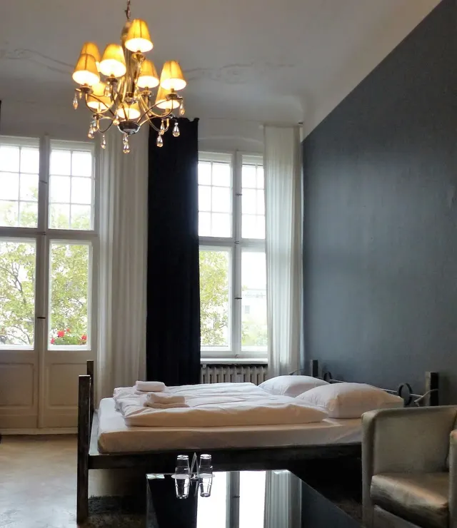 ArtHotel Connection – Restaurant & Genuss, Erwachsenenhotel in Berlin