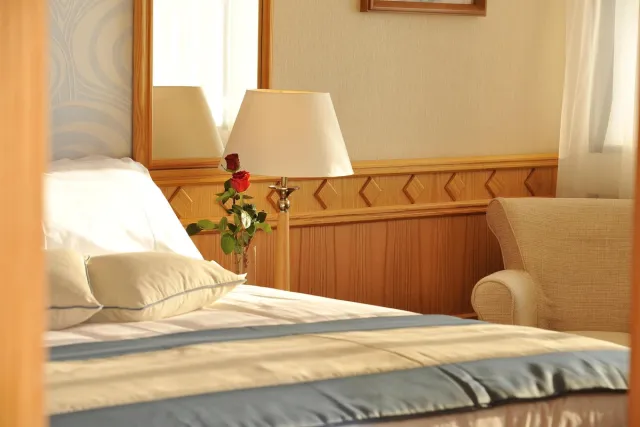 Suite avec 1 chambre et vue partielle sur la mer — Constantinou Bros Asimina Suites Hotel