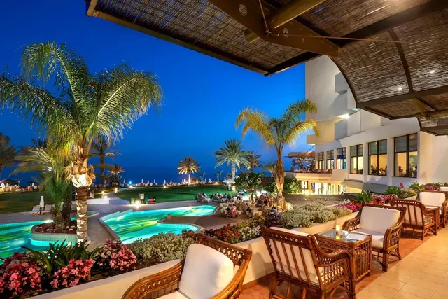 Constantinou Bros Athena Royal Beach Hotel – Adults-Only Hotel in Paphos, CY