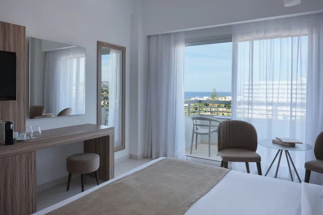 Superior kamer met zijdelings zeezicht — Atlantica Sea Breeze