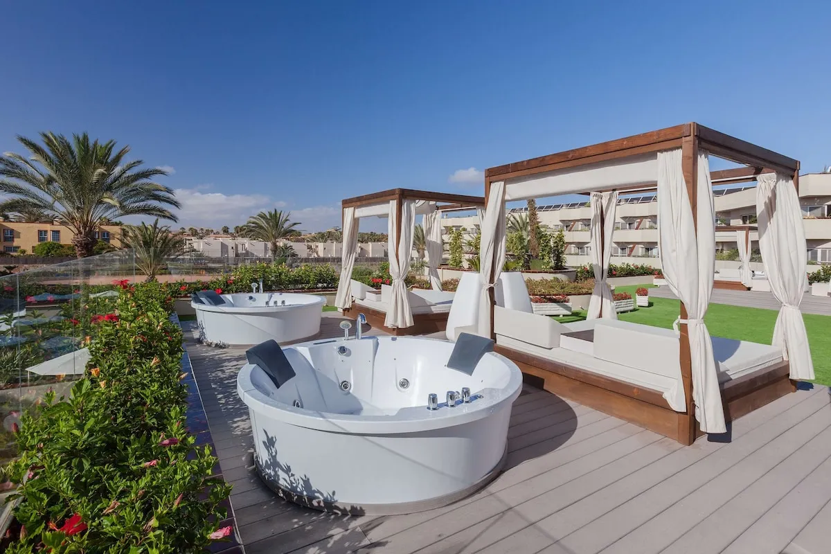 Barcelo Corralejo Bay – Restaurant & Genuss, Erwachsenenhotel in Kanarische Inseln