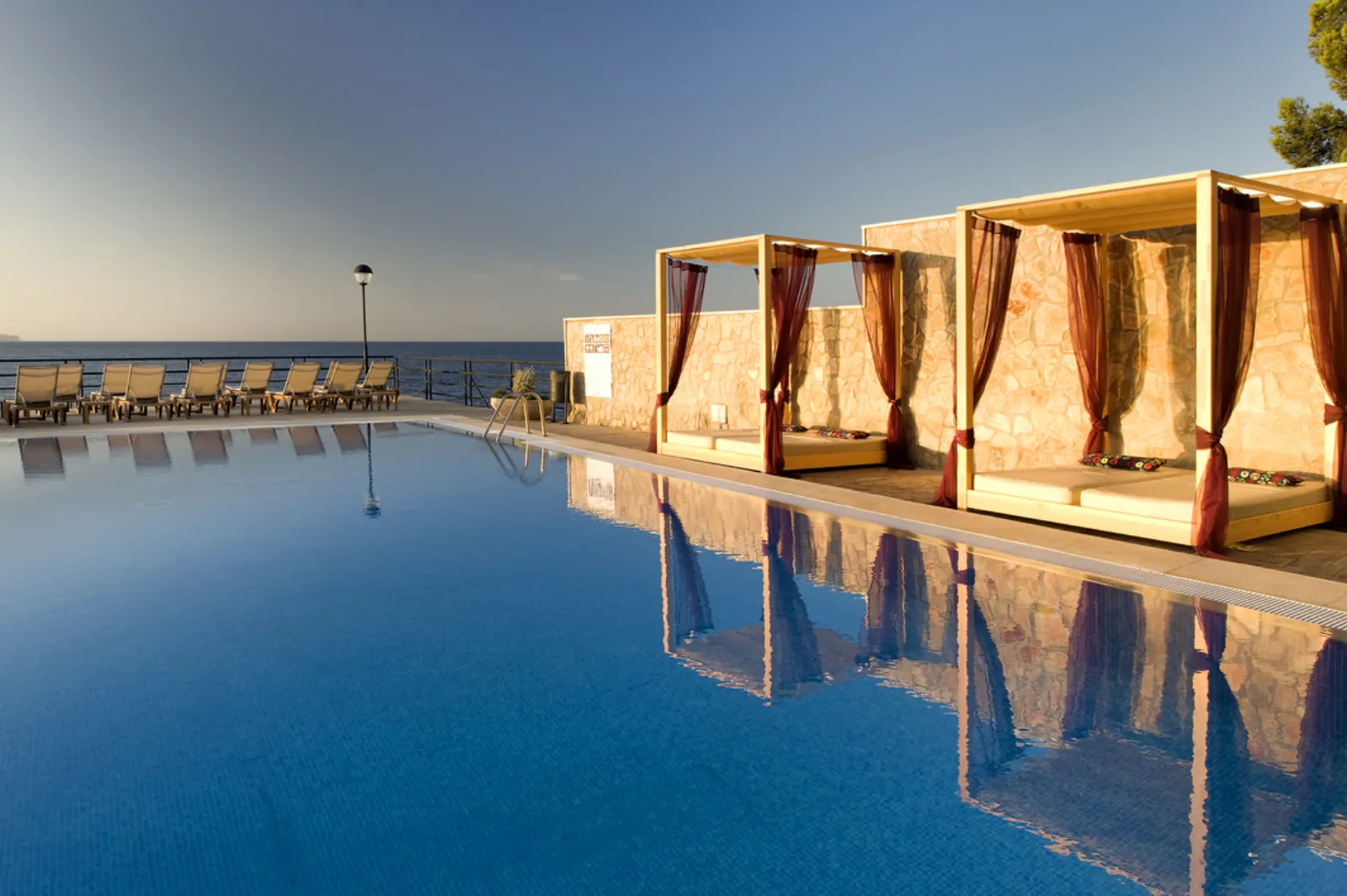 Barcelo Illetas Albatros – Außenansicht, Adults-Only Hotel in Mallorca