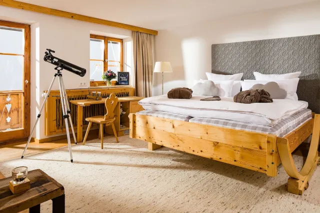 Design tweepersoonskamer (Lichtnelke) — Berghotel Rehlegg