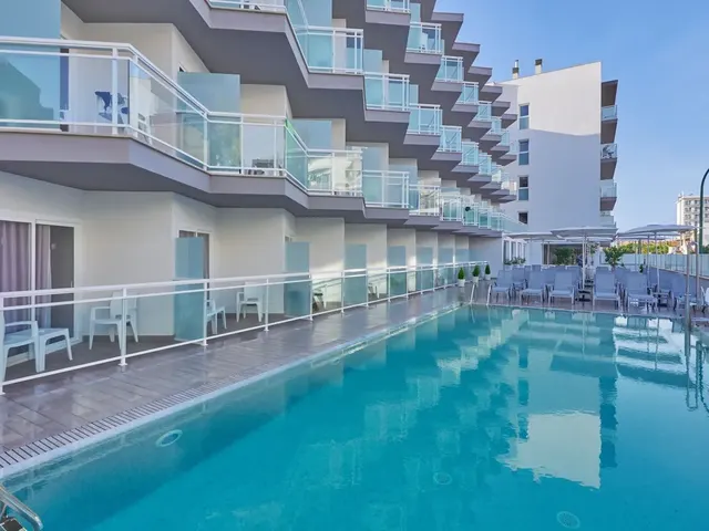 BQ Amfora Beach Hotel – Außenansicht, Erwachsenenhotel in Mallorca