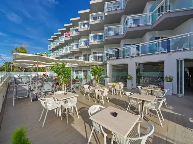 BQ Amfora Beach Hotel – Zimmer & Suiten, Erwachsenenhotel in Mallorca