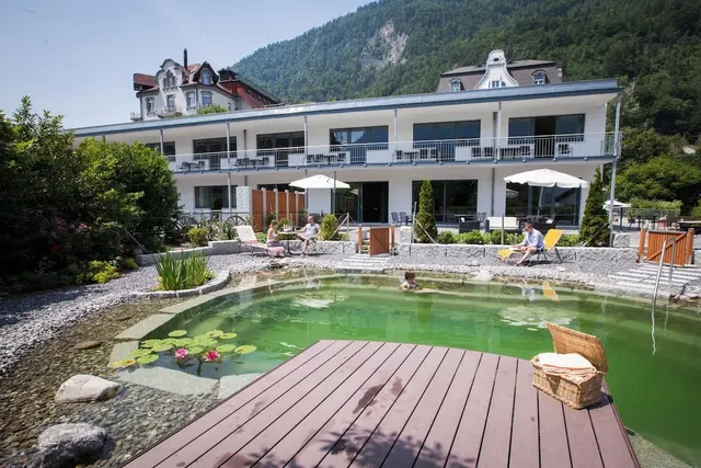 Carlton-Europe Vintage Adults Hotel – Außenansicht, Erwachsenenhotel in Berner Oberland