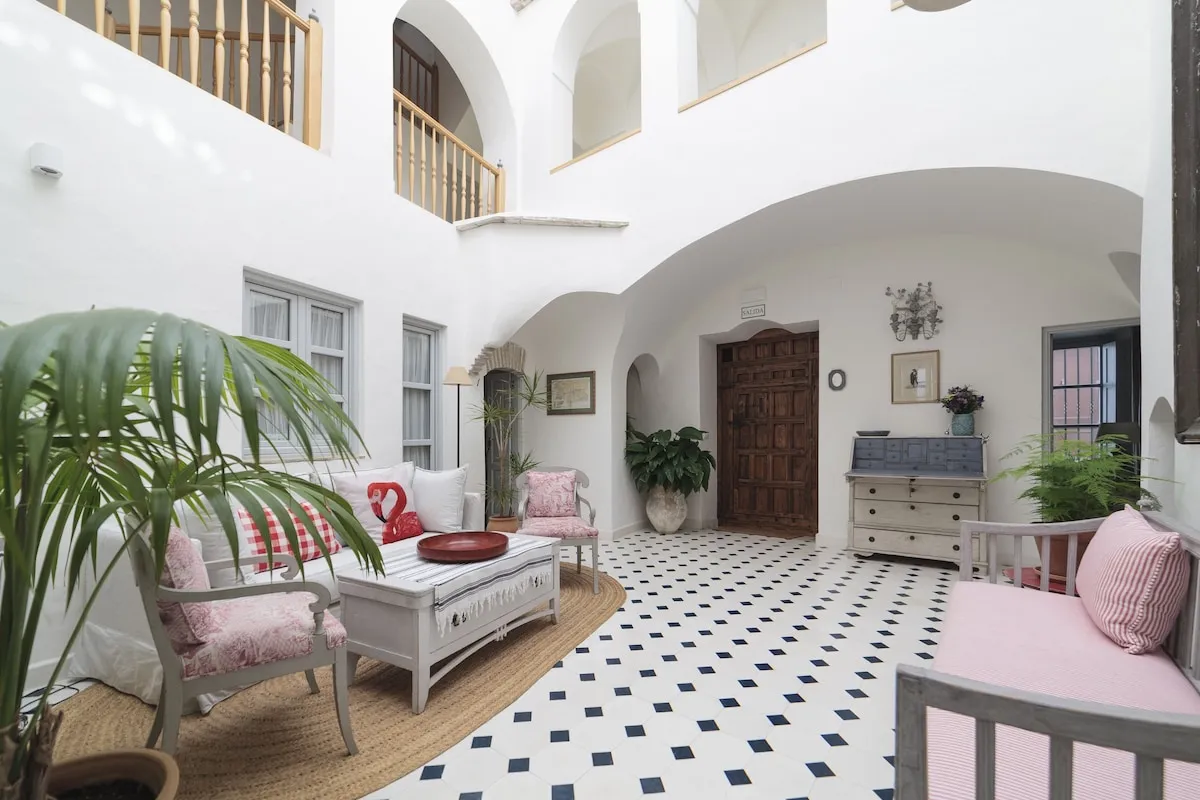 Casa Shelly Hospederia – Pool & Spa, Erwachsenenhotel in Andalusien