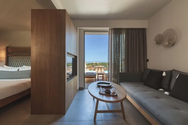 Moonstone suite (zonder dompelbad) - zeezicht — Castello Infinity Suites