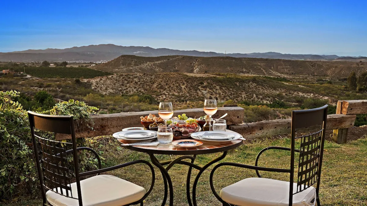Cortijo El Sarmiento – Zimmer & Suiten, Erwachsenenhotel in Andalusien