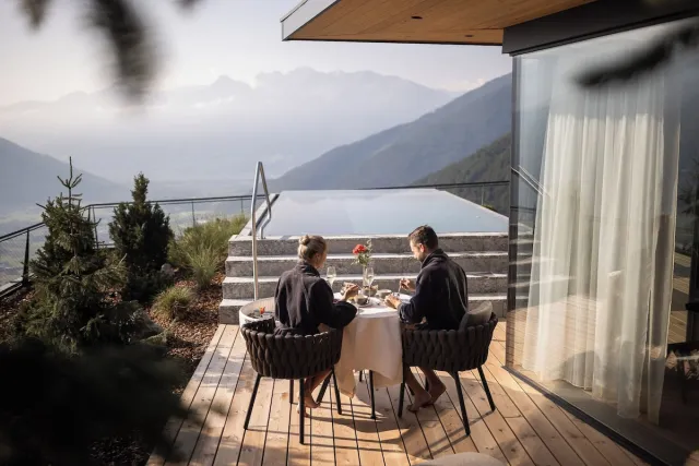 Luxe suite met privézwembad — DAS GERSTL Alpine Retreat