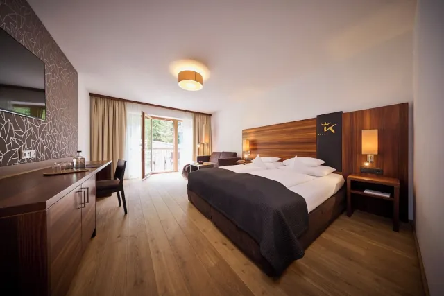 Doppelzimmer, Bergseite (DOUBLE M WALDBLICK) — Das Kronthaler