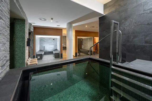 DAS SIEBEN – Zimmer & Suiten, Erwachsenenhotel in Tirol