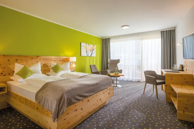 Deluxe-Doppelzimmer mit Balkon — DAS SIEBEN