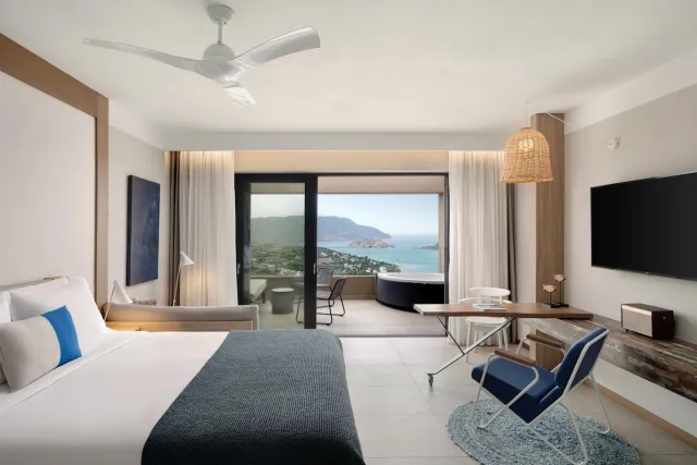 Junior suite (Sapphire Zen Suite met whirlpoolbad buiten) — Domes Aulus Elounda