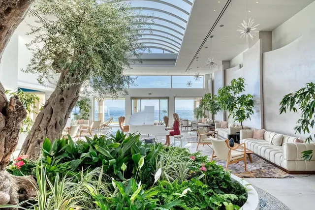 Domes Miramare – Zimmer & Suiten, Erwachsenenhotel in Korfu