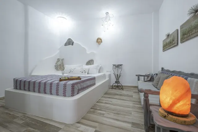 Luxe suite (Zeus Cave) — ELaiolithos Luxury Villa Suites