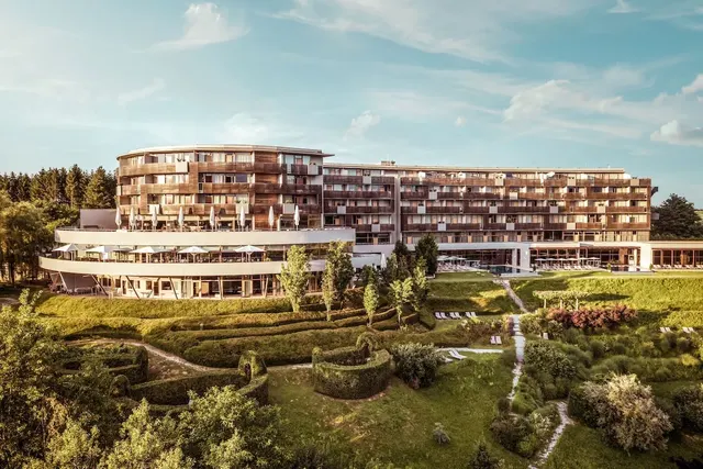 Falkensteiner Balance Resort Stegersbach – Zimmer & Suiten, Erwachsenenhotel in Burgenland