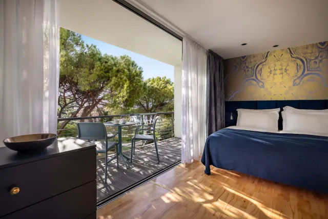 Superior kamer met balkon — Falkensteiner Hotel Adriana