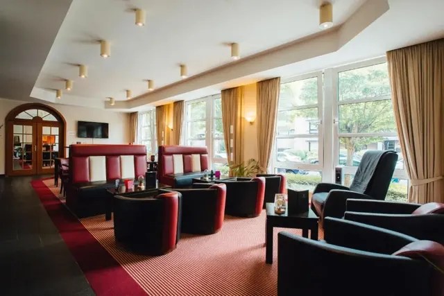 HK Hotel Düsseldorf City – Außenansicht, Erwachsenenhotel in Nordrhein-Westfalen
