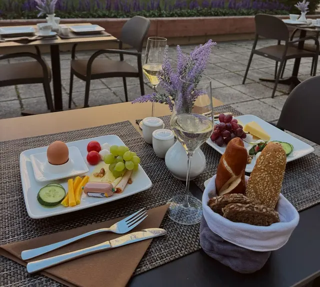 Hotel Am Domplatz – Restaurant & Genuss, Erwachsenenhotel in Oberösterreich