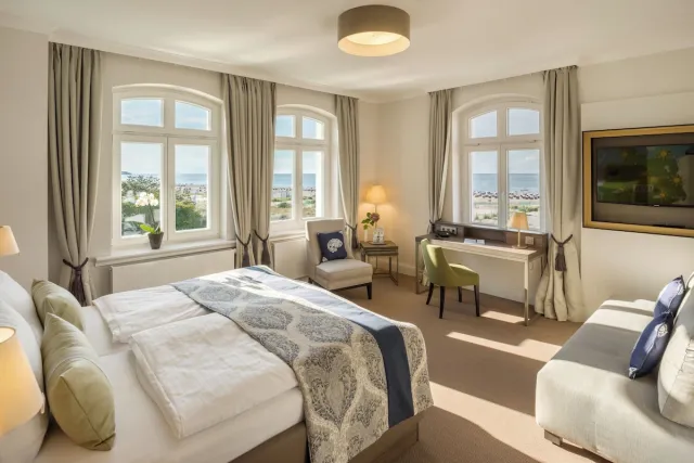 Superior tweepersoonskamer met zeezicht — Hotel Am Leuchtturm