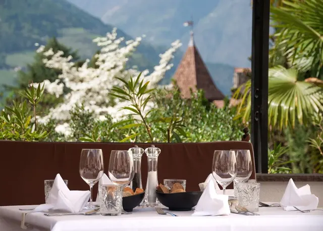 Hotel Castel Rundegg – Pool & Spa, Erwachsenenhotel in Südtirol