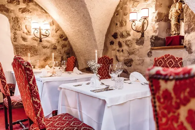 Hotel Castel Rundegg – Zimmer & Suiten, Erwachsenenhotel in Südtirol