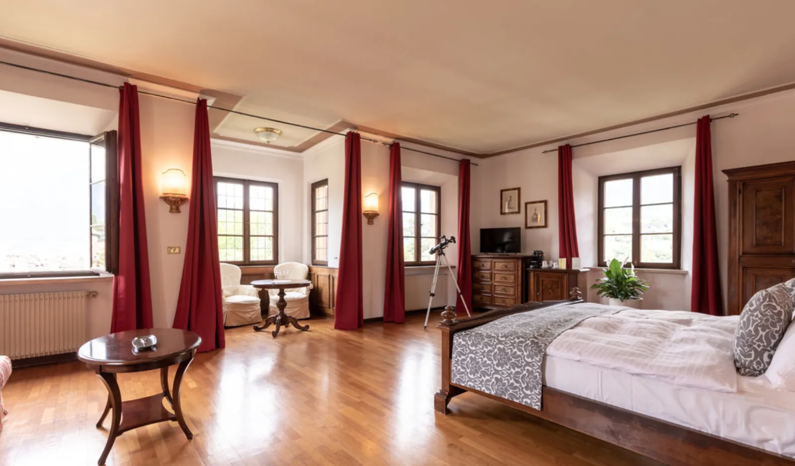 Hotel Castel Rundegg – Piscine & spa, Adults-Only Hotel in Südtirol
