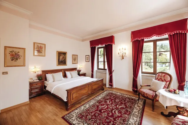 Junior suite met balkon — Hotel Castel Rundegg