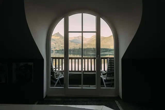 Hotel Cortisen am See – Außenansicht, Erwachsenenhotel in Oberösterreich