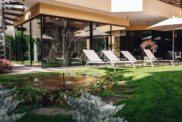Hotel Dominik Alpine City Wellness – Zimmer & Suiten, Erwachsenenhotel in Südtirol