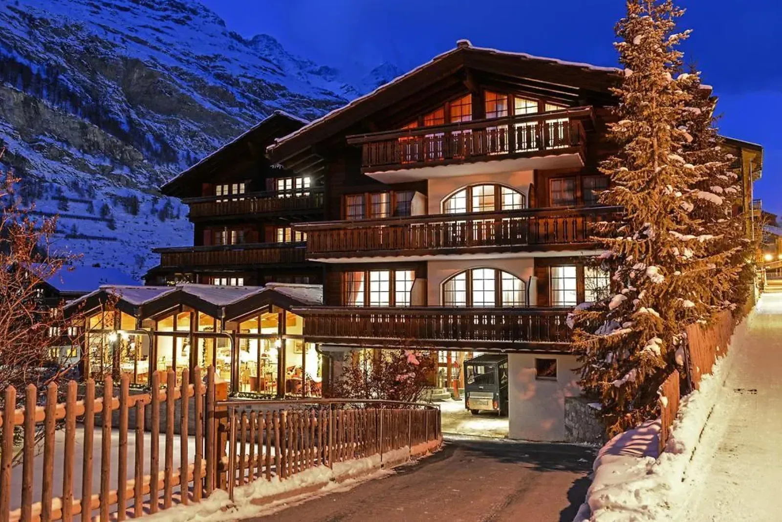 Hotel Dufour Alpin Superior - Adults only – Chambres & suites, Adults-Only Hotel in Wallis