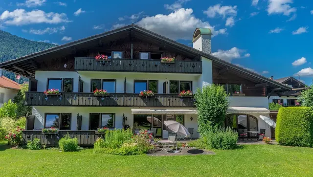 Hotel Garni Zugspitz – Außenansicht, Erwachsenenhotel in Bayern