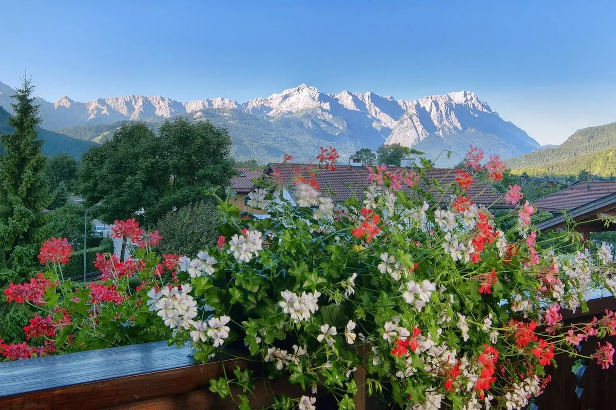 Hotel Garni Zugspitz – Erwachsenenhotel in Bayern, DE
