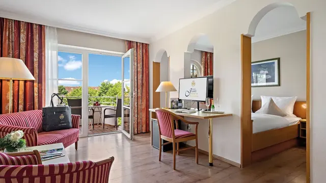 Hotel Juwel – Außenansicht, Erwachsenenhotel in Bayern