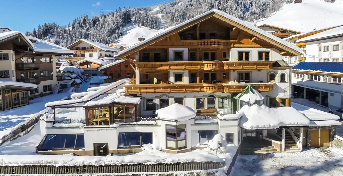 Hotel Kristall – Zimmer & Suiten, Adults-Only Hotel in Tirol