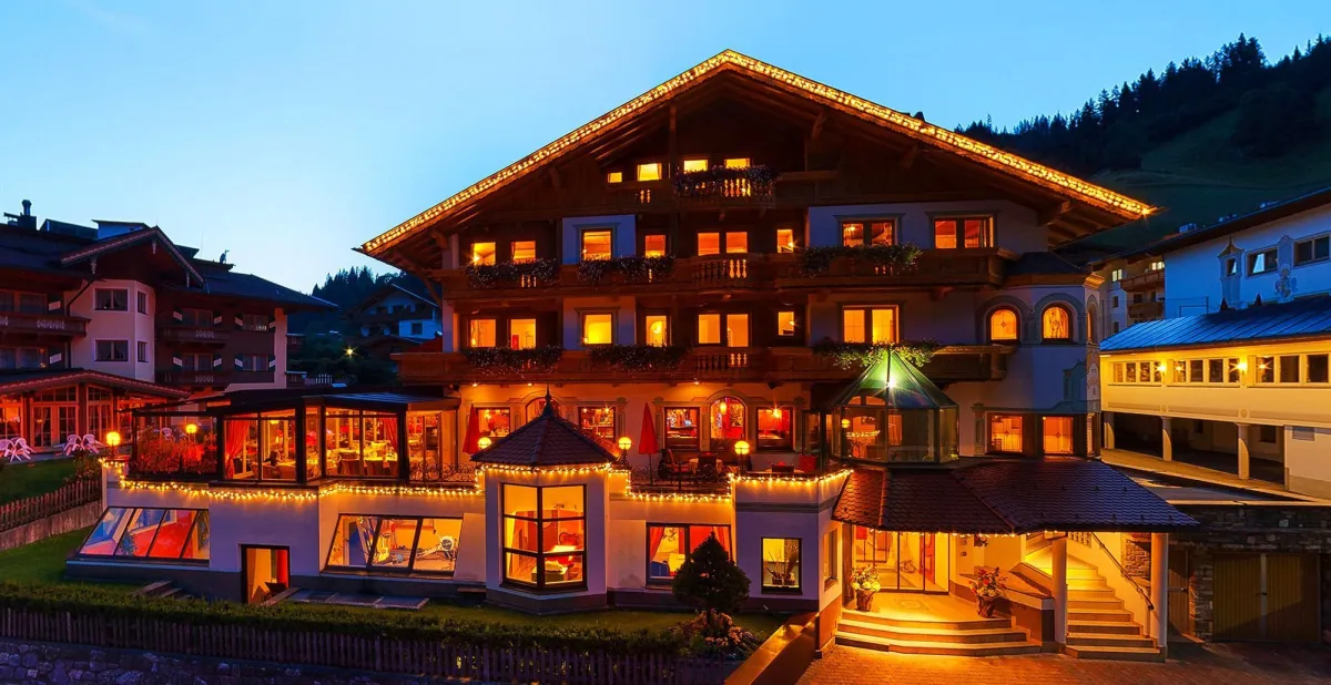 Hotel Kristall – Adults-Only Hotel in Tirol, AT