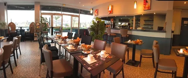 Hotel le Pavillon – Außenansicht, Erwachsenenhotel in Paris
