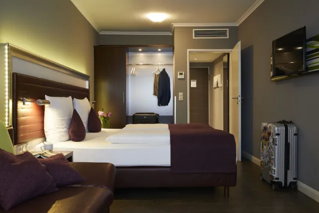 Deluxe tweepersoonskamer — Hotel Metropol by Maier