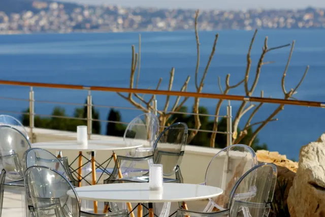 Comfort tweepersoonskamer met balkon — Hotel Ola