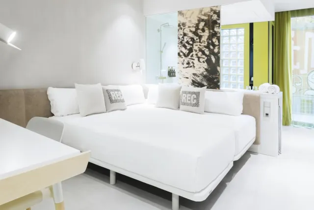 Standard kamer met uitzicht op de binnenplaats (Quiet REC) — Hotel Rec Barcelona