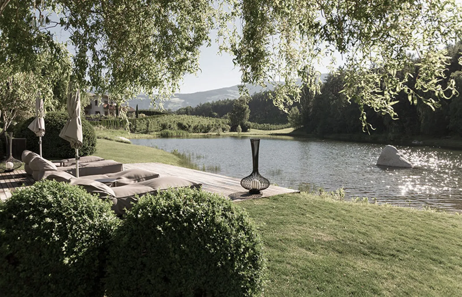 Hotel Seehof Nature Retreat – Piscine & spa, Adults-Only Hotel in Südtirol
