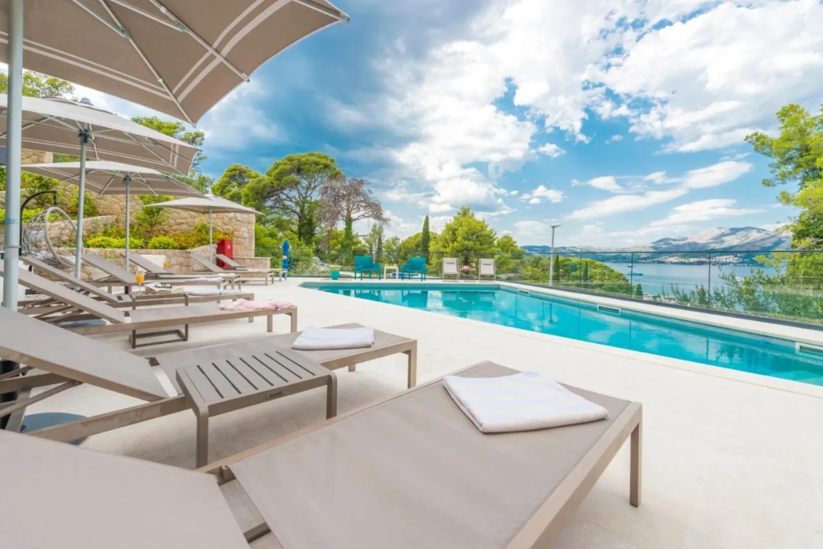 Hotel Seventh – Pool & Spa, Adults-Only Hotel in Dalmatien